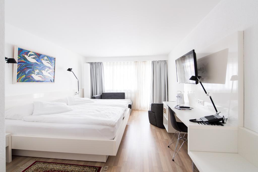 Hotel Hohberg Next BBC Arena Schaffhausen Exterior foto